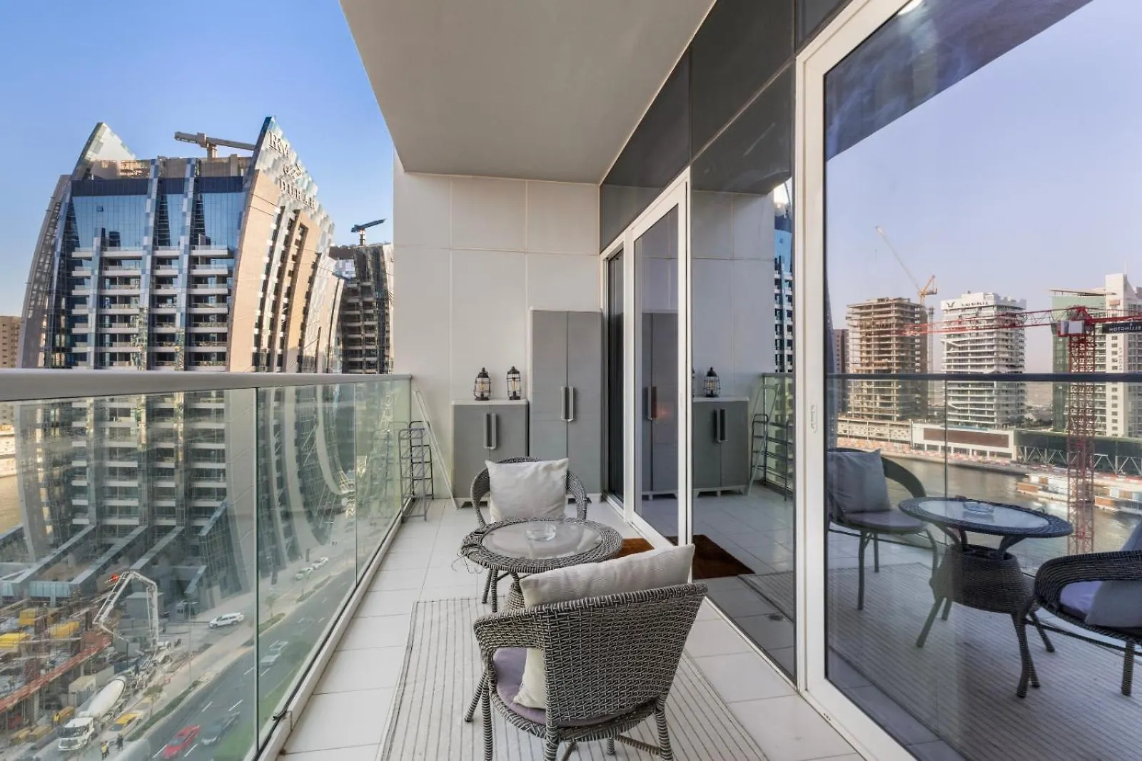 Apartman Cozy 1 Bedroom In The Center - 5 Mins To Burj Khalifa Dubaj