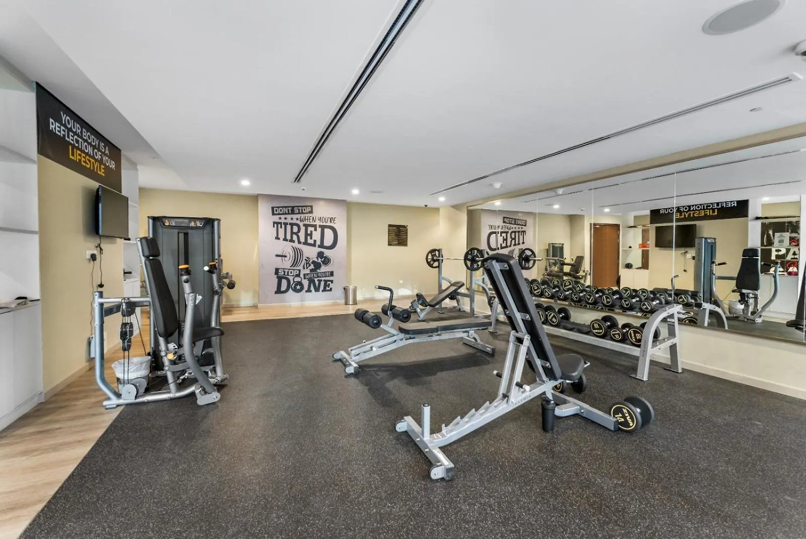 Cozy 1 Bedroom In The Center - 5 Mins To Burj Khalifa Dubai Apartment