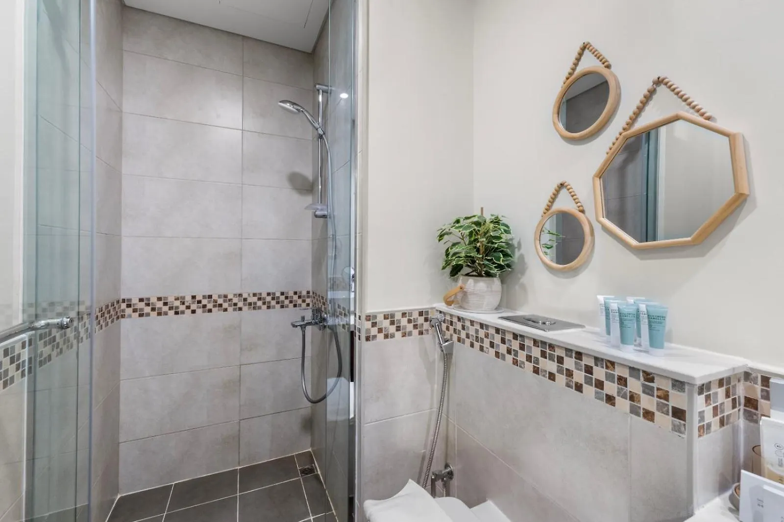 Cozy 1 Bedroom In The Center - 5 Mins To Burj Khalifa Dubai United Arab Emirates